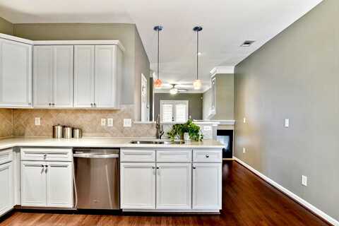 Yacht, ALPHARETTA, GA 30004