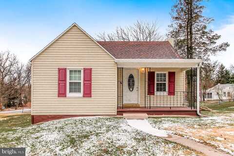 Poplar, TEMPLE, PA 19560