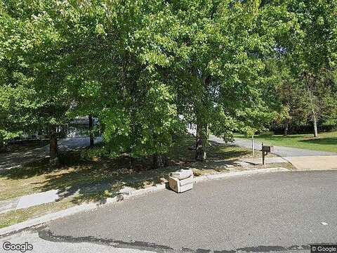 Stirrup, UPPER CHICHESTER, PA 19061