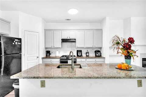Mcclaren, LAWRENCEVILLE, GA 30044