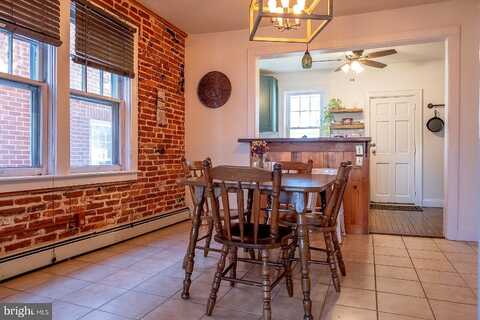 Hazel, LANCASTER, PA 17603