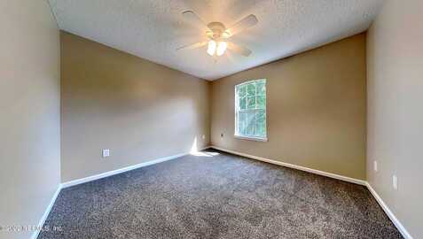 Live Oak Hollow, ORANGE PARK, FL 32065