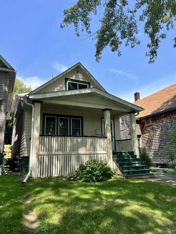 Wellington, DULUTH, MN 55806