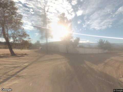 South, APPLE VALLEY, CA 92307