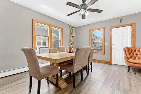 Newton, MINNEAPOLIS, MN 55411