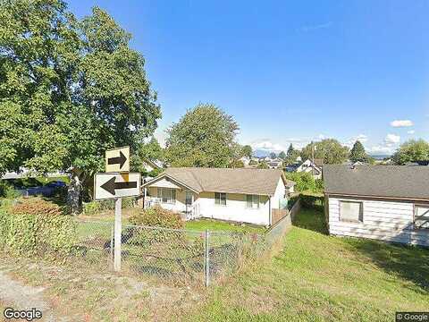 Pine, EVERETT, WA 98201