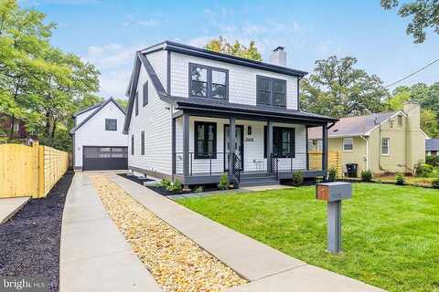 5Th, ARLINGTON, VA 22204