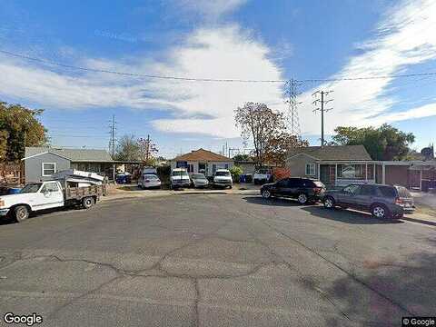 Hemlock, MANTECA, CA 95337