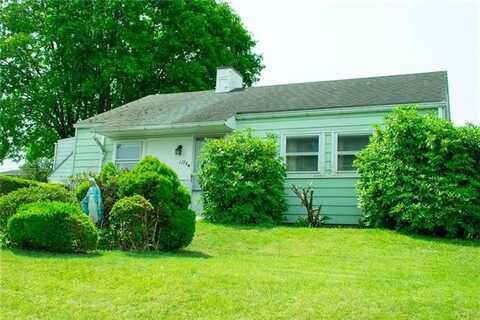 Puggy, FOUNTAIN HILL, PA 18015