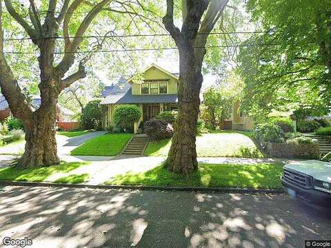 17Th, PORTLAND, OR 97212