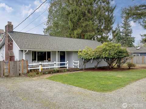 Shelby, LYNNWOOD, WA 98087