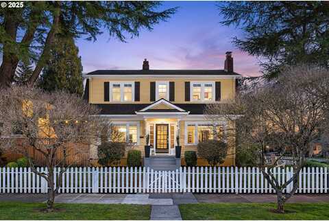 Skidmore, PORTLAND, OR 97211
