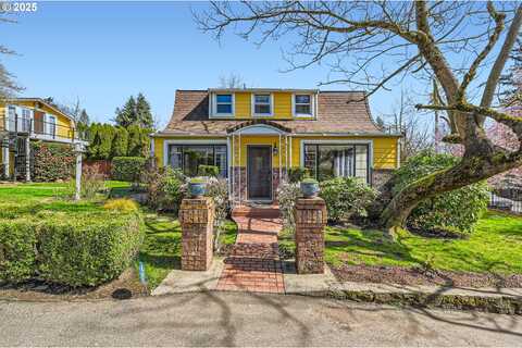 6Th, CAMAS, WA 98607