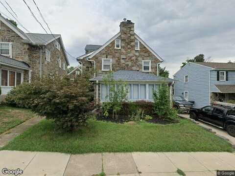 Hilltop, UPPER DARBY, PA 19082