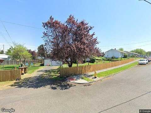 20Th, SAINT HELENS, OR 97051