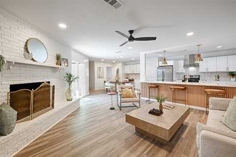 Matland, DALLAS, TX 75237