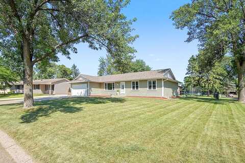 Ingleside, COTTAGE GROVE, MN 55016