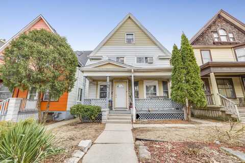 30Th, MILWAUKEE, WI 53215