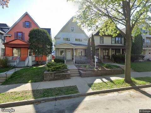 30Th, MILWAUKEE, WI 53215