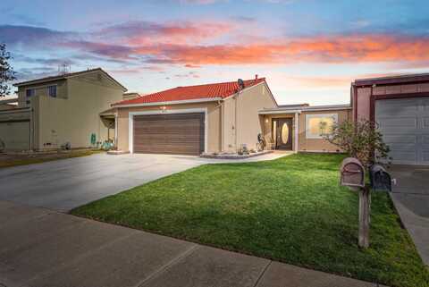 Victor, SALINAS, CA 93907