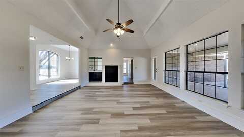 Prancer, LANCASTER, TX 75146
