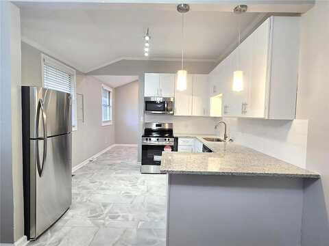Howell, DULUTH, GA 30096