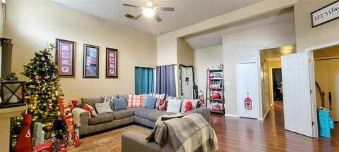 Southridge, LANCASTER, TX 75146