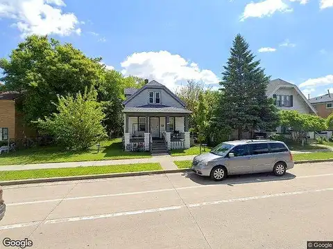 76Th, MILWAUKEE, WI 53222