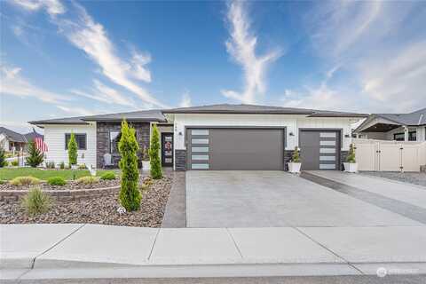 Perry, EAST WENATCHEE, WA 98802
