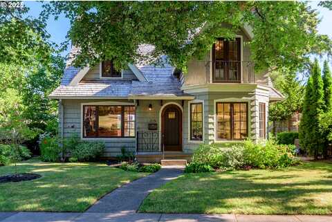 Fairmount, EUGENE, OR 97403