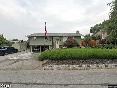 Dale, EAST WENATCHEE, WA 98802