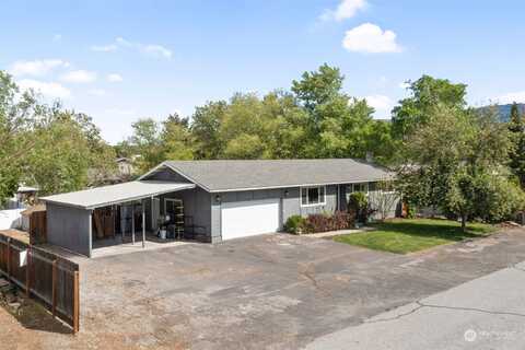 Jackson, EAST WENATCHEE, WA 98802