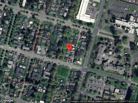 8Th, LONGVIEW, WA 98632