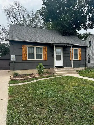 11 1/2, ROCHESTER, MN 55904