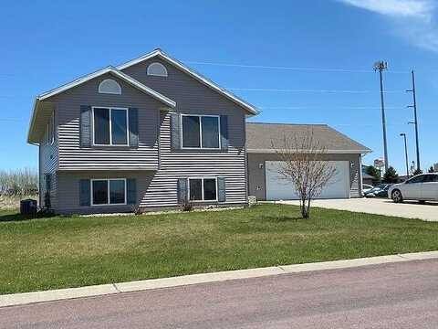 Pauline, WORTHINGTON, MN 56187