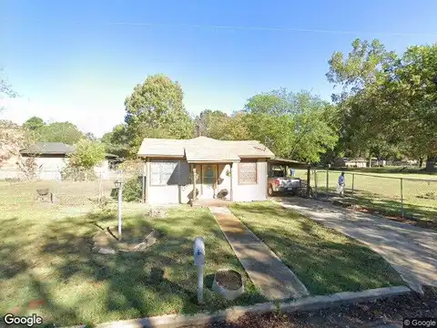 9Th, MOUNT PLEASANT, TX 75455