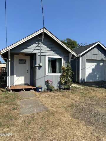 Commercial, WALDPORT, OR 97394