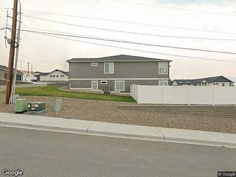 Mary, EAST WENATCHEE, WA 98802