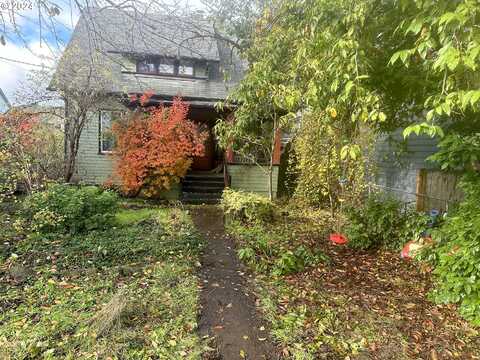 11Th, PORTLAND, OR 97211