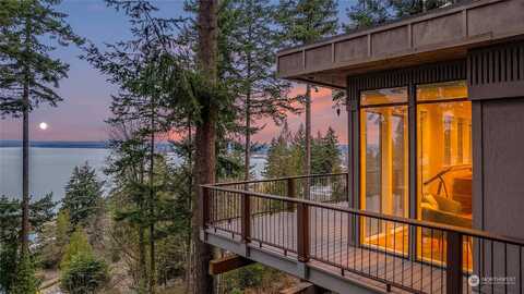 Highland, BELLINGHAM, WA 98225