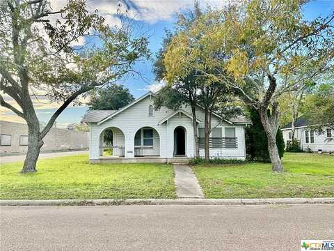 East, VICTORIA, TX 77901