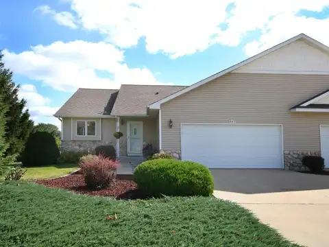 Deer, MONTGOMERY, MN 56069