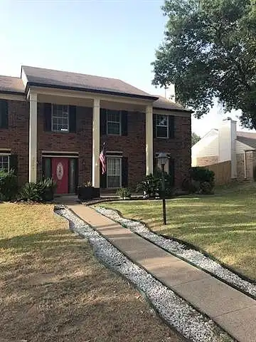 Nora, DESOTO, TX 75115