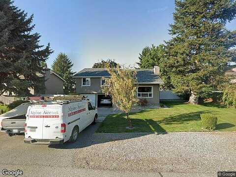 11Th, EAST WENATCHEE, WA 98802