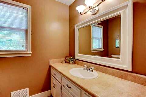 Stoney Creek, WOODSTOCK, GA 30188
