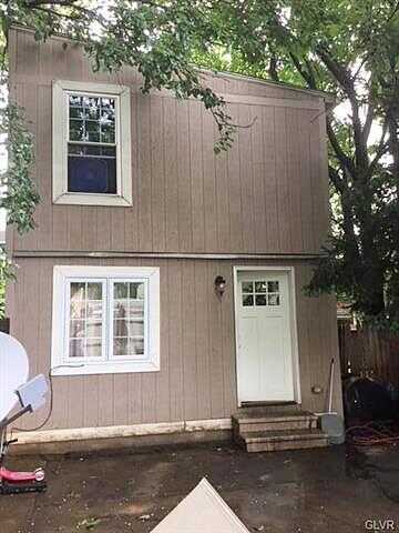 Hall, ALLENTOWN, PA 18102