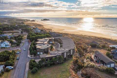 Colony, BANDON, OR 97411