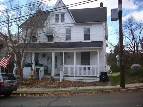 Diamond, SLATINGTON, PA 18080