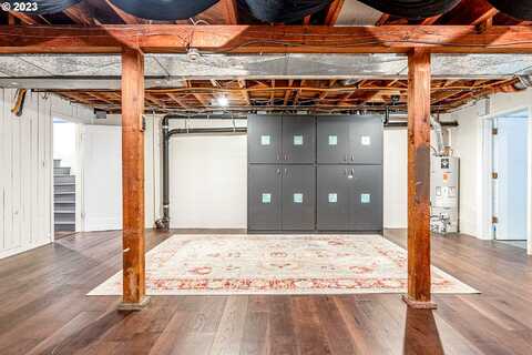 Skyline, PORTLAND, OR 97221