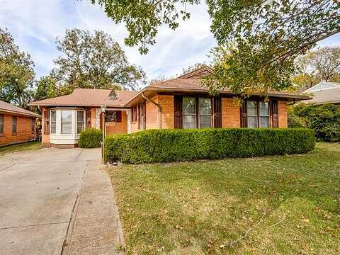 Newcombe, DALLAS, TX 75228
